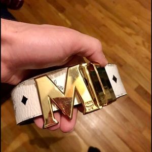 Meet your Posher, Robert